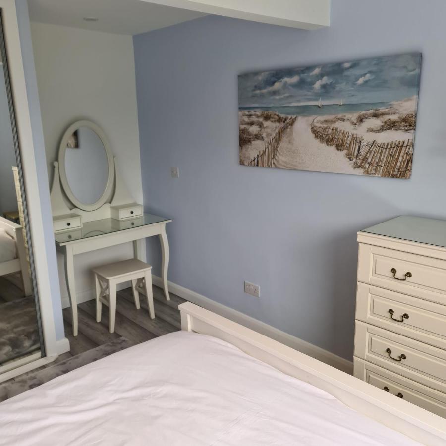 Benllech Beach Bagian luar foto